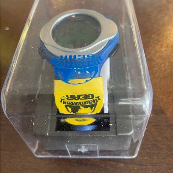 Innovage Gear LCD Sports Watch Silver And Blue - New in Box - Picture 7 of 9